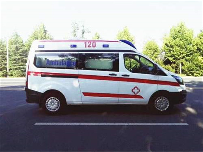 达坂城救护车出租服务案例6